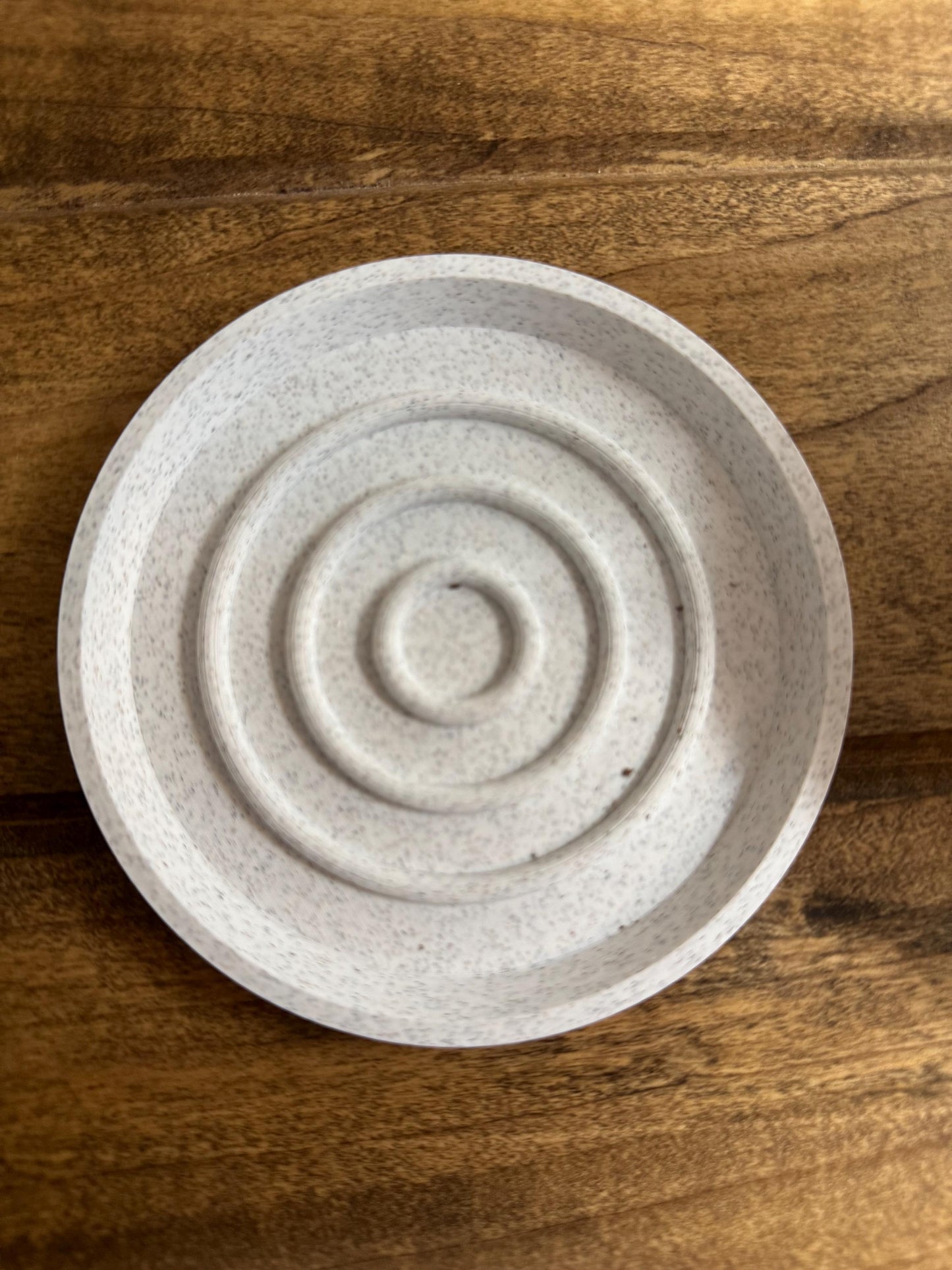 3D Printed Ribbed Planter Pot with Drip Tray